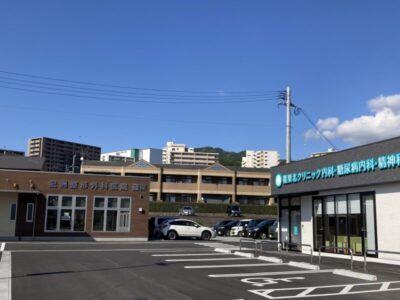 久山町・粕屋町からも車で通いやすい糖尿病専門外来（共用駐車場約50台完備）のアイキャッチ画像